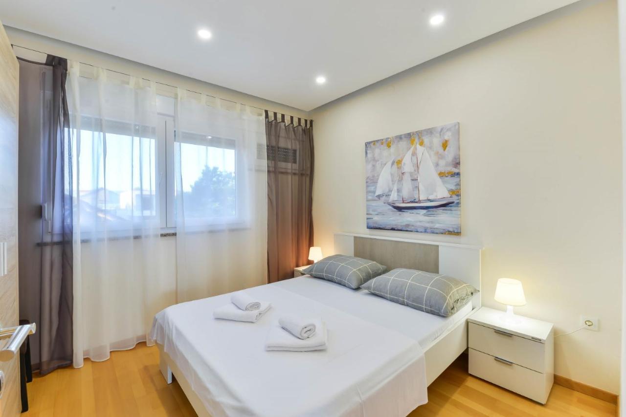 Modern Apartments Punta With Sea View- By Ta Leut Agency 프리블라카 외부 사진